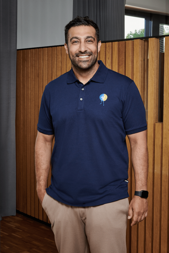 Ali Reza Zafar, cand. med. im Team der SchmerzWerkstatt.